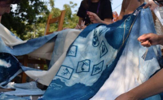 taller de cosido con Galiana en el proyecto Agropolitana de Virginia López